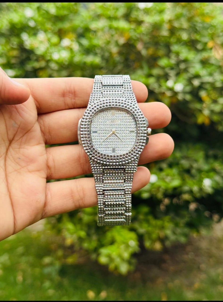 Timeless Edge – Premium Quartz Stainless Steel Men’s Watch